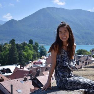 Meet your Posher, Clara